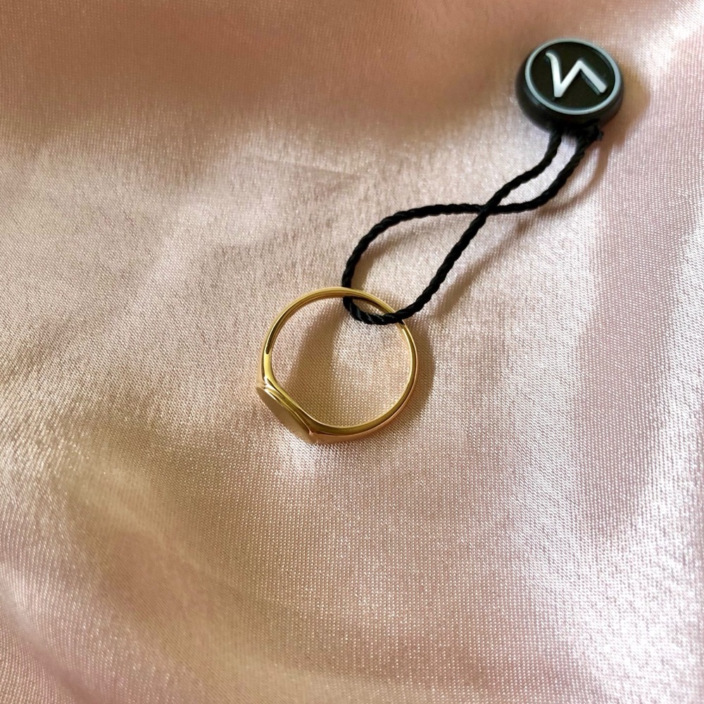 14k Gold Signet Ring - Picture 6 of 8